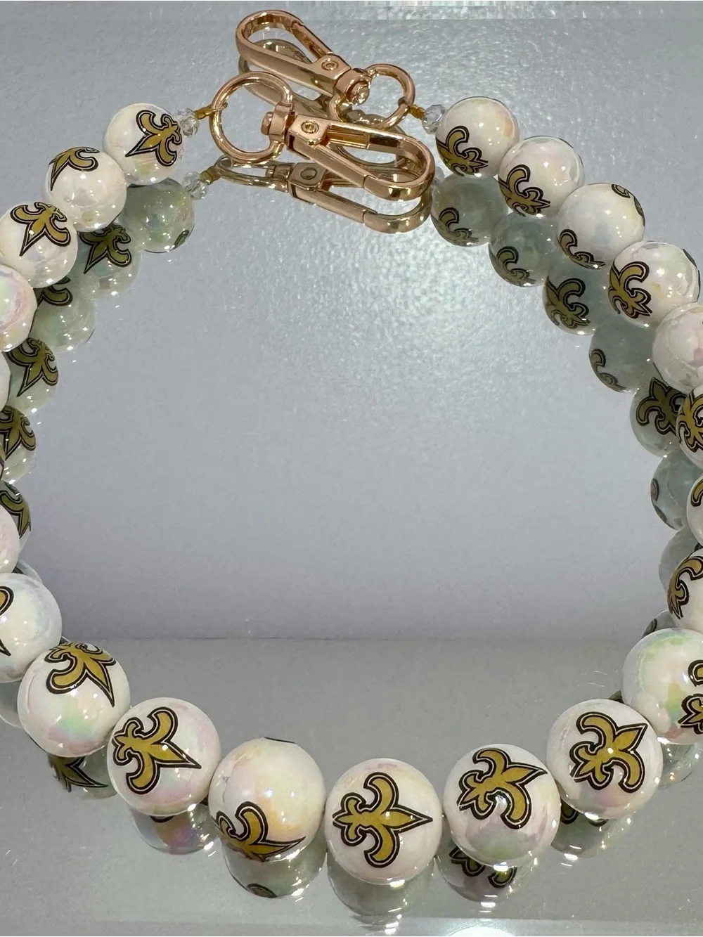 New White Bead Bag Chain 18 inches with Gold Fleur-de-Lis Accents